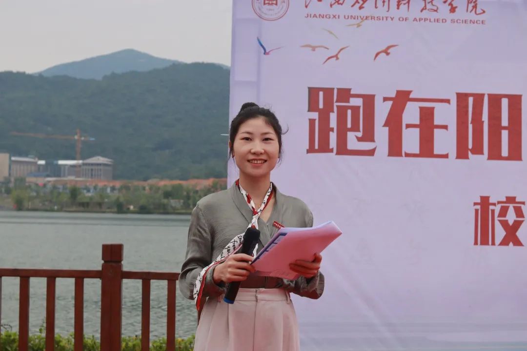 e655c90d5f323fe47f2b9358cd53a18.jpg 图片